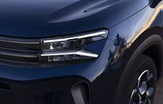 НОВАЯ ИДЕНТИЧНОСТЬ CITROËN